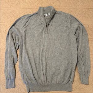 Men’s Gray Southern Point Co. quarter zip sweater. Excellent condition. Size L
